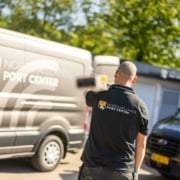 Medarbejder og firmabil